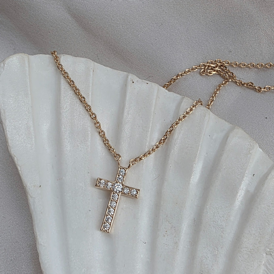 pendentif en forme de croix 