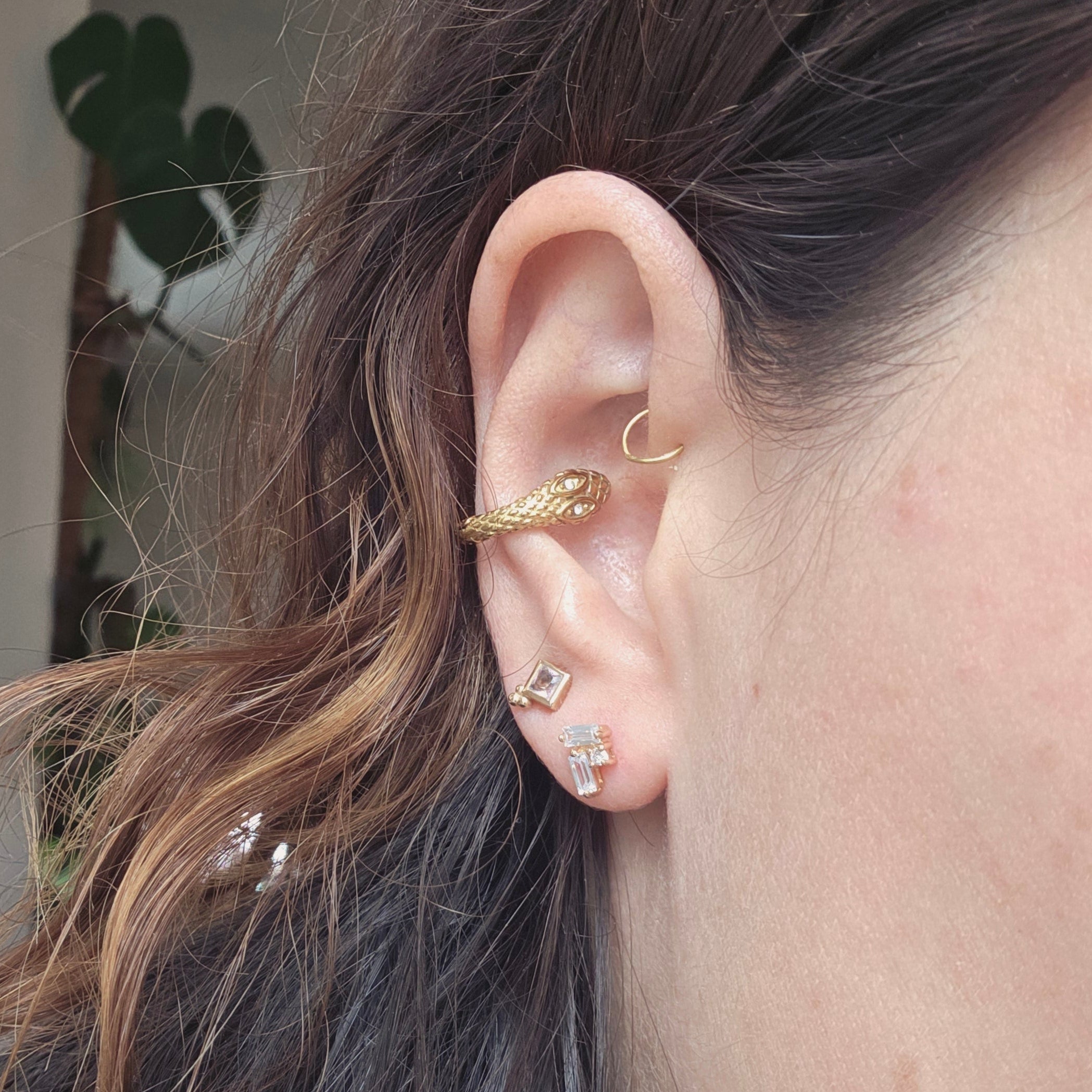 Puce d’oreille Andy en plaqué or avec pierres rectangulaires