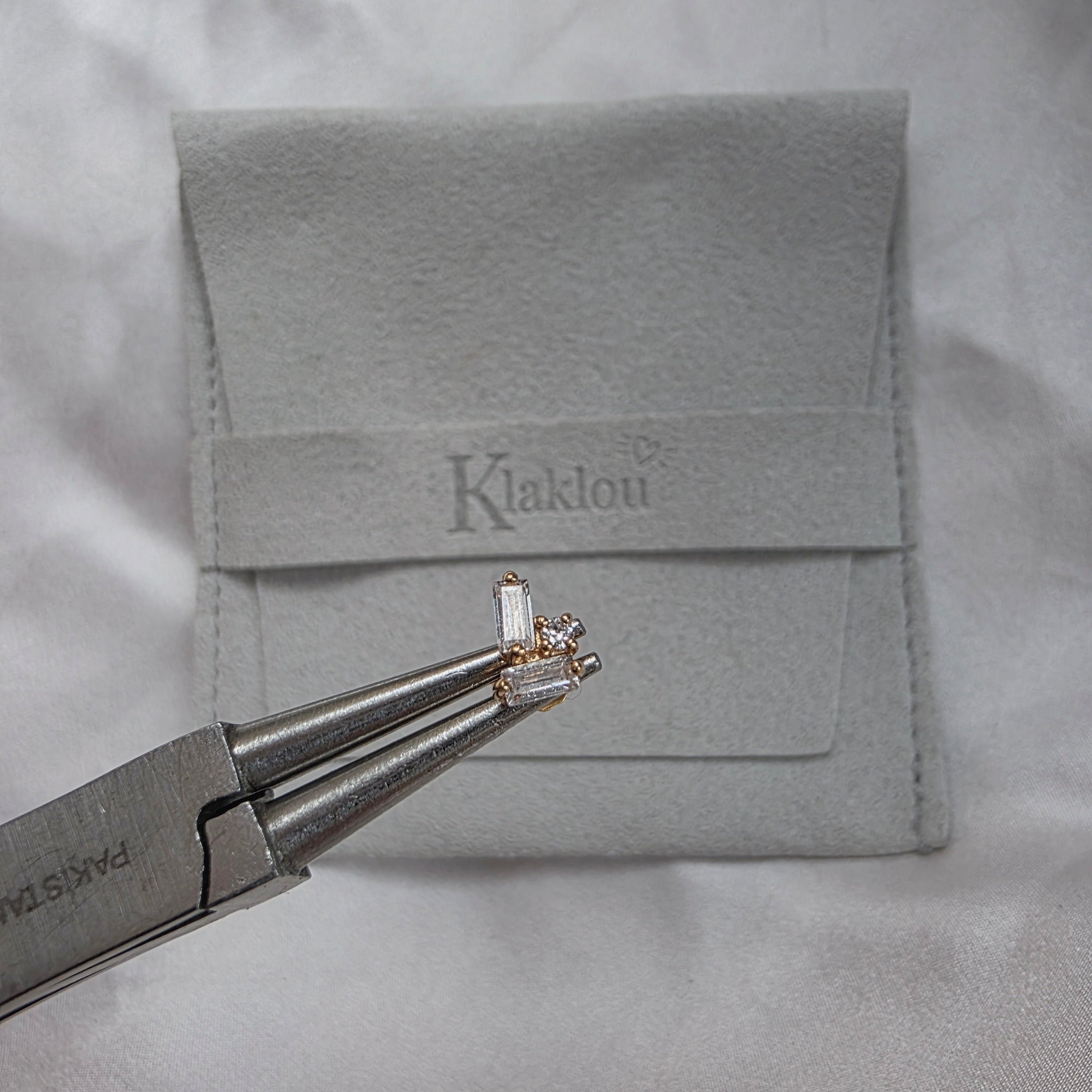 Puce d’oreille Andy en plaqué or avec pierres rectangulaires